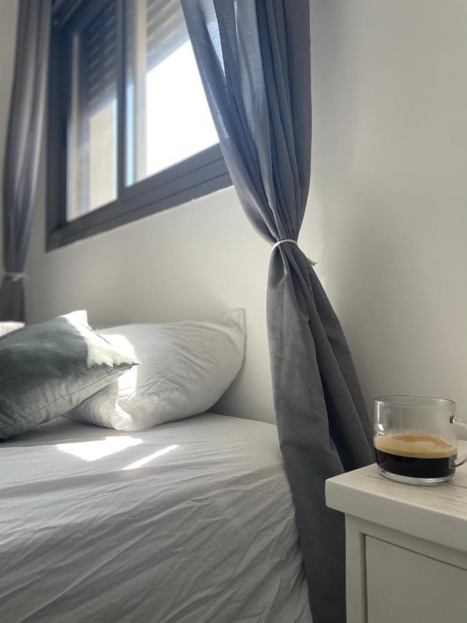 Appartamento Sea& Sun Hadera Esterno foto